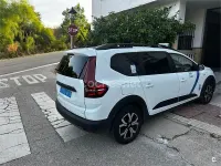 Usado Dacia Jogger Essentiel 100 CV (73 kW) 2024 Blanco Monovolumen
