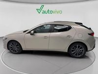 Usado Mazda 3 Exclusive-Line 122 CV (89 kW) 2023 Beige