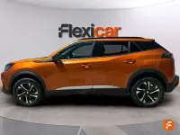 Usado Peugeot 2008 Allure 101 CV (74 kW) 2023 Naranja SUV