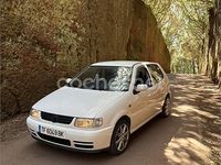 Usado VW Polo 60 CV (44 kW) 1996 Blanco Berlina