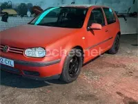 Usado VW Golf III Highline 90 CV (66 kW) 1999 Rojo Berlina