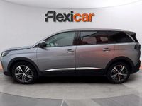 Usado Peugeot 5008 Allure 136 CV (100 kW) 2024 Gris SUV