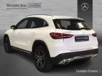 Usado Mercedes GLA200 Progressive 150 CV (110 kW) 2023 Blanco polar  pintura unicolor SUV