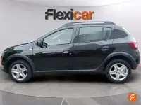 Usado Dacia Sandero Stepway 90 CV (66 kW) 2016 Negro