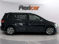 Usado VW Touran Business 116 CV (85 kW) 2019 Negro Monovolumen