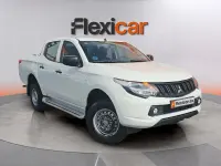 Usado Mitsubishi L200 154 CV (113 kW) 2019 Blanco Pickup/Camioneta