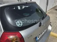 Usado Toyota Corolla Luna 110 CV (80 kW) 2004 Gris / plata Berlina