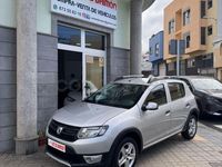 Usado Dacia Sandero Stepway 90 CV (66 kW) 2016 Gris / plata Berlina