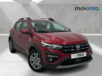 Usado Dacia Sandero Comfort 91 CV (66 kW) 2021 Rojo Berlina