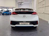 Usado Hyundai Ioniq 141 CV (103 kW) 2019 Blanco Utilitario