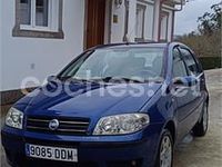 Usado Fiat Punto Dynamic 70 CV (51 kW) 2004 Azul Utilitario