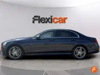 Usado Mercedes E220 194 CV (142 kW) 2017 Azul Berlina