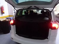 Usado Opel Zafira Family 140 CV (102 kW) 2018 Blanco Monovolumen