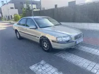 Usado Volvo S80 170 CV (125 kW) 2003 Gris / plata Berlina