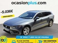 Usado Volvo V60 Momentum 190 CV (139 kW) 2019 Gris Familiar
