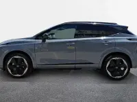 Usado Nissan Qashqai 158 CV (116 kW) 2024 Katana grey black metalizado SUV