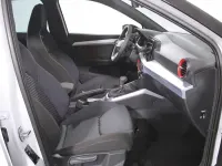 Usado Seat Arona FR 115 CV (84 kW) 2025 Blanco SUV