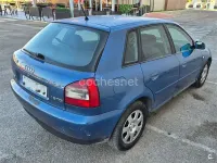 Usado Audi A3 Ambiente 110 CV (80 kW) 2002 Azul Utilitario