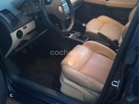 Usado VW Polo Highline 80 CV (58 kW) 2008 Azul Utilitario