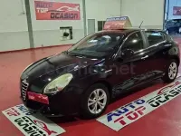 Usado Alfa Romeo Giulietta Distinctive 105 CV (77 kW) 2013 Negro Utilitario