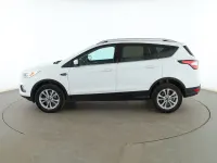 Usado Ford Kuga Titanium 150 CV (110 kW) 2017 Blanco SUV