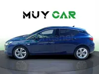 Usado Opel Astra 110 CV (80 kW) 2019 Azul Berlina