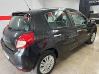 Begagnad Renault Clio IV Dynamique 105 HK (77 kW) 2012 Svart Sedan