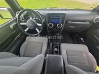 Usado Jeep Wrangler Sahara 177 CV (130 kW) 2010 Negro SUV