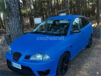 Usado Seat Ibiza Reference 100 CV (73 kW) 2005 Azul Utilitario