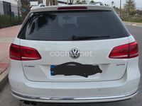 Usado VW Passat Highline 140 CV (102 kW) 2014 Blanco Familiar
