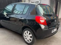 Usado Renault Clio II Privilege 105 CV (77 kW) 2008 Negro Berlina