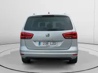 Usado Seat Alhambra XCELLENCE 150 CV (110 kW) 2022 Gris Monovolumen