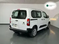 Usado Citroën Berlingo Feel 102 CV (75 kW) 2023 Blanco Monovolumen