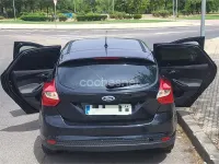 Usado Ford Focus Trend 109 CV (80 kW) 2012 Negro Berlina