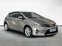 Usado Toyota Auris Active 90 CV (66 kW) 2015 Marrón Utilitario
