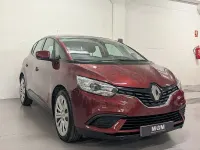Usado Renault Scénic Life 115 CV (84 kW) 2019 Granate Monovolumen