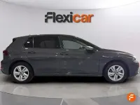 Usado VW Golf VII Life 115 HP (84 kW) 2021 Cinzento Citadino