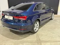 Usado Audi A3 Sport 116 CV (85 kW) 2017 Azul Berlina