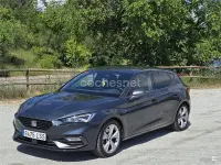 Usado Seat Leon FR 150 CV (110 kW) 2021 Gris / plata Berlina