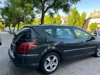 Usado Peugeot 407 136 CV (100 kW) 2006 Negro Familiar