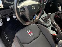 Usado Seat Ibiza FR 150 CV (110 kW) 2018 Blanco Utilitario