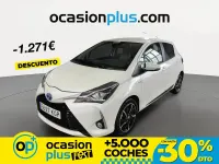 Usado Toyota Yaris Hybrid Active 100 CV (73 kW) 2018 Blanco
