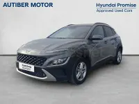 Usado Hyundai Kona 120 CV (88 kW) 2021 Gris / plata SUV