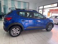 Usado Dacia Sandero Essentiel 91 CV (66 kW) 2023 Azul Berlina