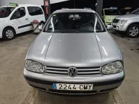 Usado VW Golf IV Conceptline 105 CV (77 kW) 2003 Gris / plata Berlina