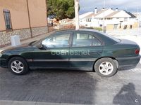 Usado Opel Omega 130 CV (95 kW) 1995 Verde Berlina