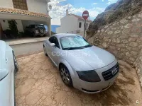 Usado Audi TT 180 CV (132 kW) 2005 Gris / plata Coupe