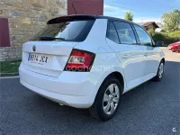 Usado Skoda Fabia Style 90 CV (66 kW) 2015 Blanco Berlina
