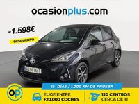 Usado Toyota Yaris Active 111 CV (81 kW) 2019 Negro