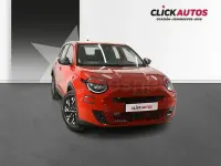 Usado Fiat 600 Pop 110 CV (80 kW) 2025 Rojo SUV